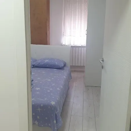 Borko 1-2 Apartment